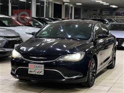 کرایسلەر 200